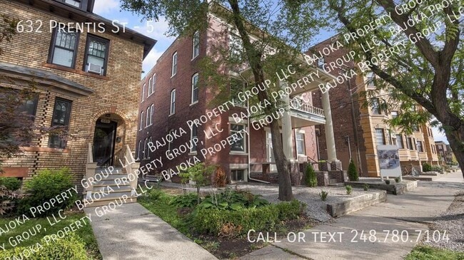 Building Photo - 632 Prentis St