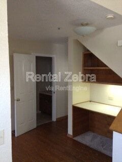 Foto del edificio - 1020 Stonridge Dr