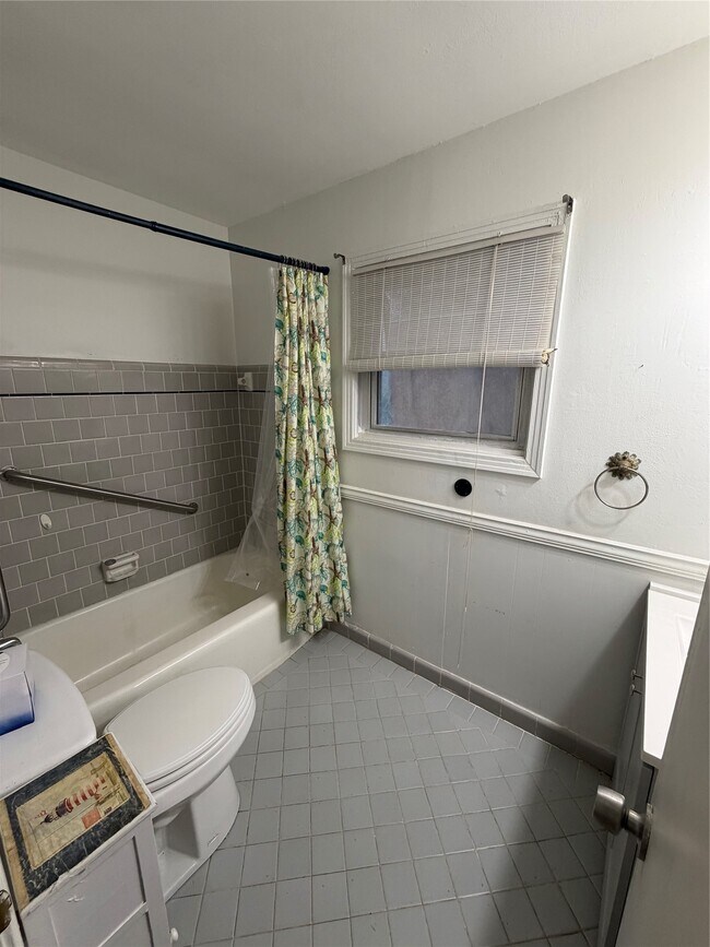 Foto del edificio - 8602 Glenlea St