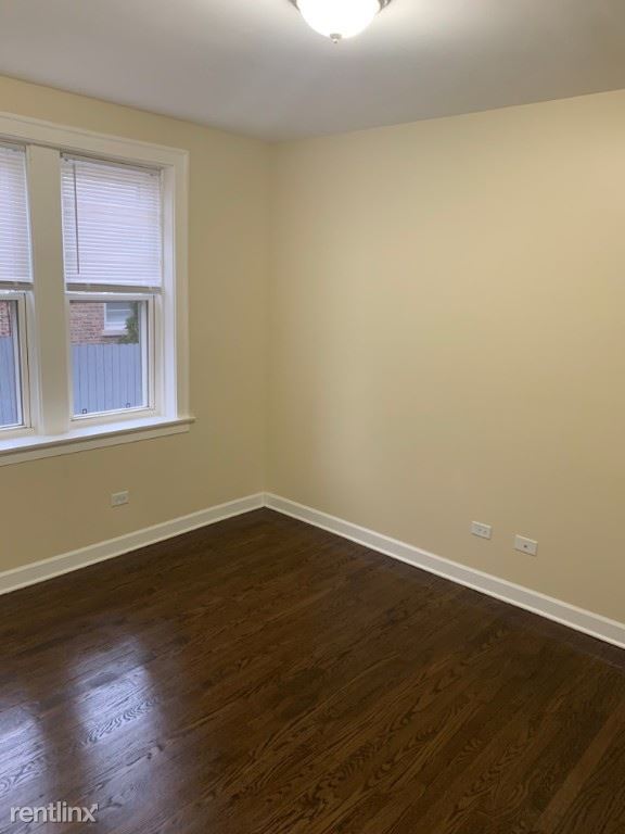 Foto del edificio - 2709 N Kilpatrick Ave