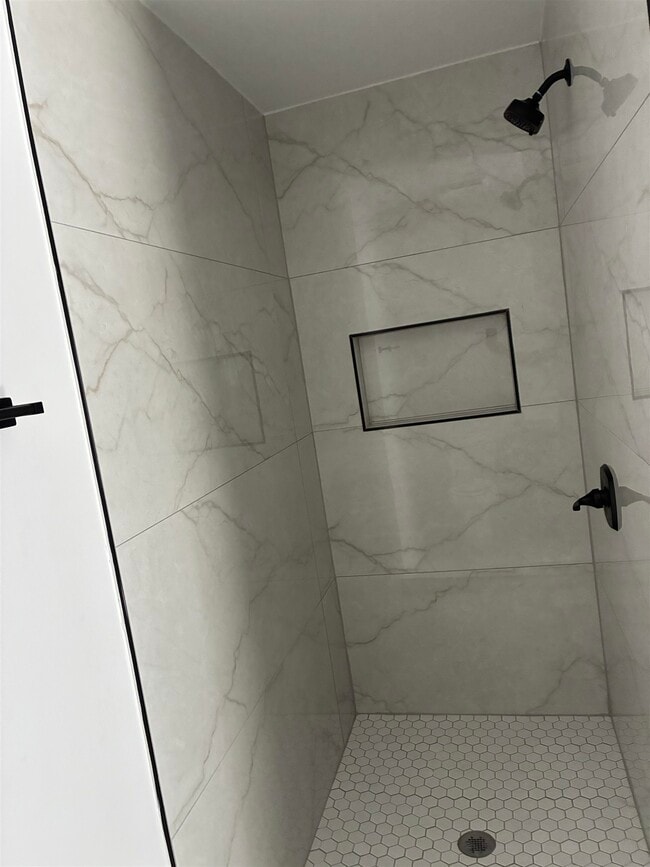 Building Photo - 8218 Casa Verde Rd