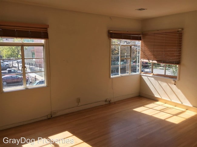 Building Photo - 3855 J St