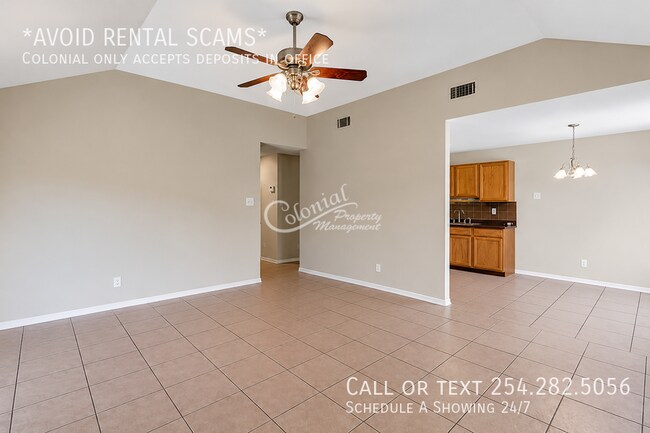 Foto del edificio - 3407 Warfield Dr