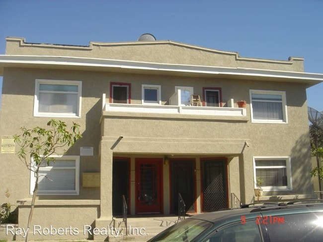 Building Photo - 218-224 Lime Ave