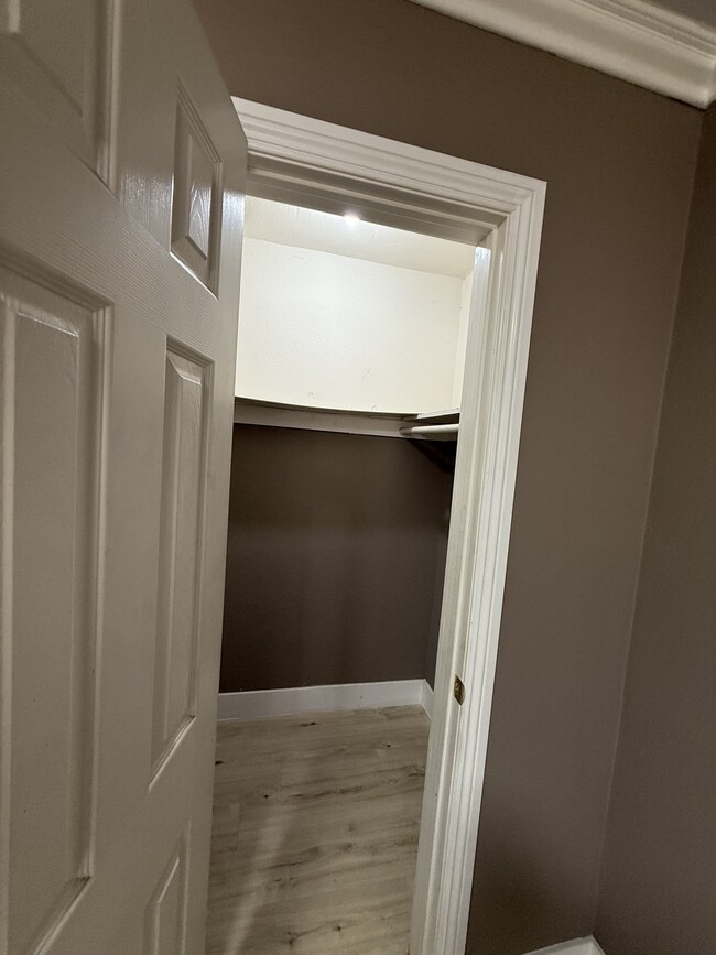 Foto del edificio - 1250 E 87th St