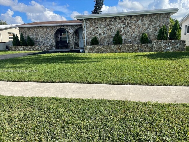 Building Photo - 9590 NW 24th Pl