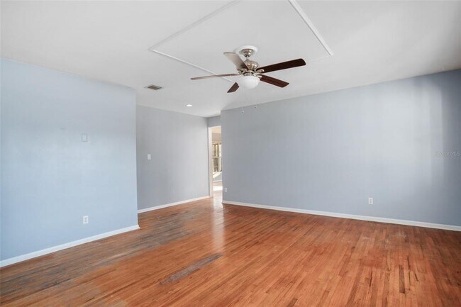 Foto del edificio - 526 Baxter St
