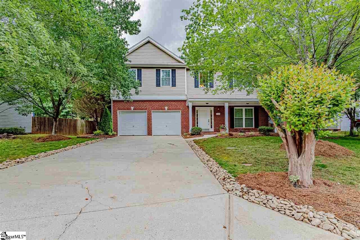 202 Stapleford Park Dr, Greenville, SC 29607 House Rental in