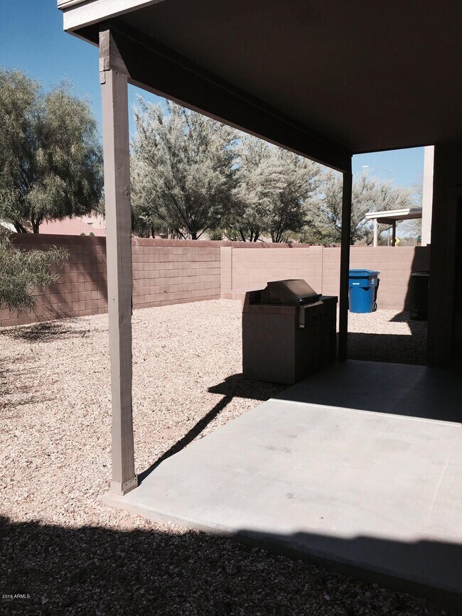 Building Photo - 17358 W Mauna Loa Ln