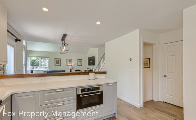 Foto del edificio - 4 br, 3.5 bath House - 486 Grouse Court