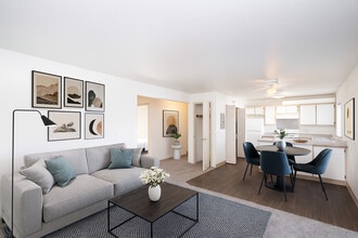 3BR, 2BA - 1,100SF - Living Area - Bristol Woods