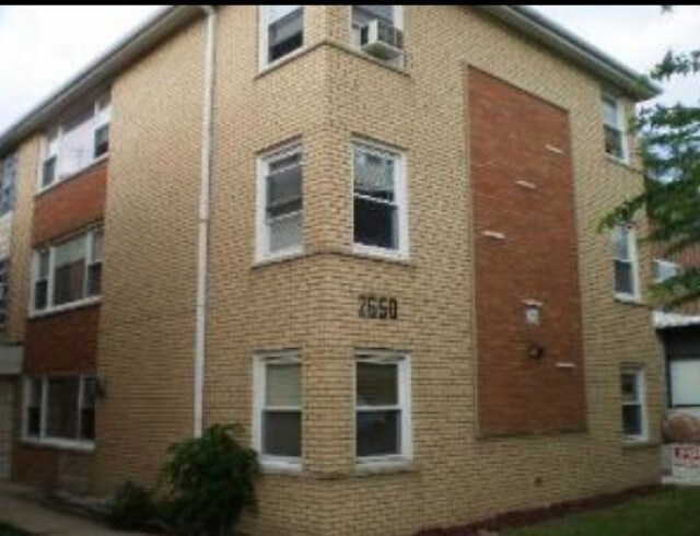Primary Photo - 2650 W Touhy Ave