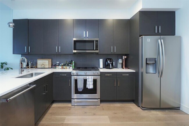 Foto del edificio - 222 West Ave