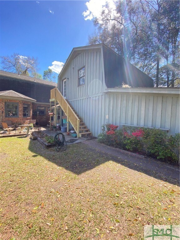 Primary Photo - 976 Mill Hill Rd