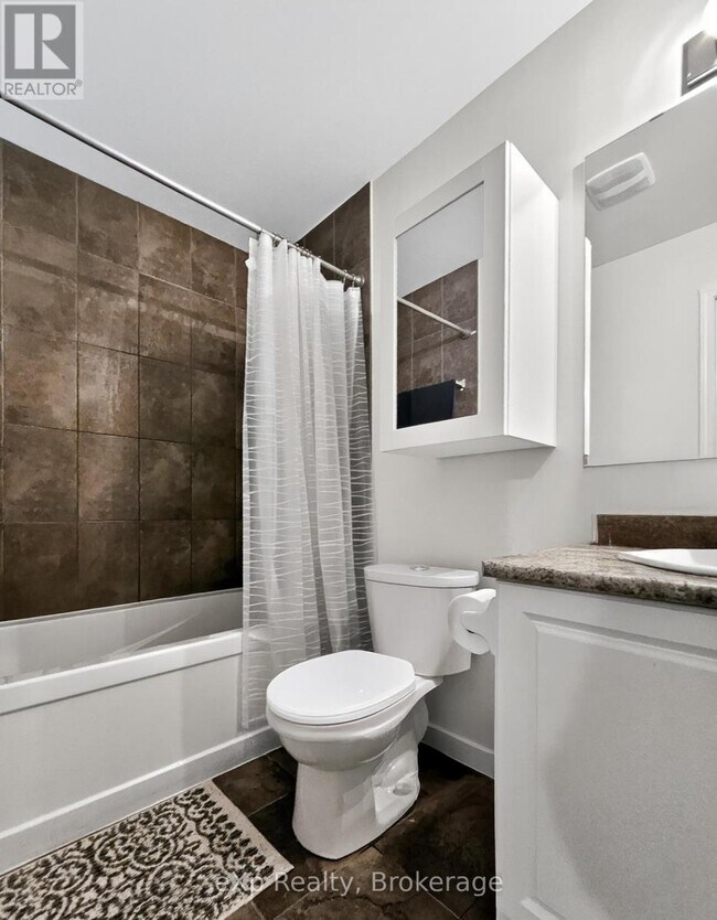 Building Photo - 135 Hardcastle Dr