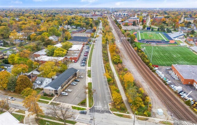Foto del edificio - 130 N President St