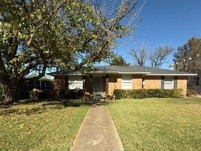 Building Photo - 3951 Gaspar Dr