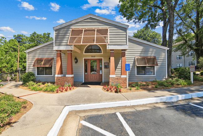 Foto del edificio - Towne Creek Apartment Homes