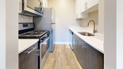 Interior Photo - The Whitmore