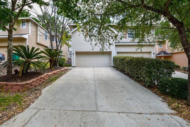 Foto del edificio - 18 Blue Creek Pl