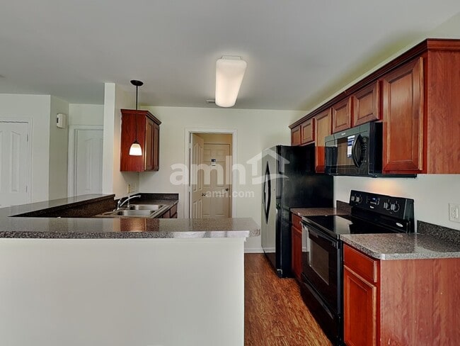 Foto del edificio - 4527 Belmar Place Rd