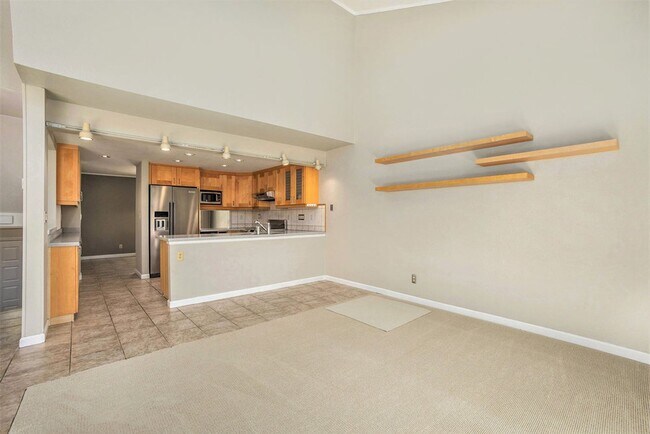 Foto del edificio - 109 Carob Ln