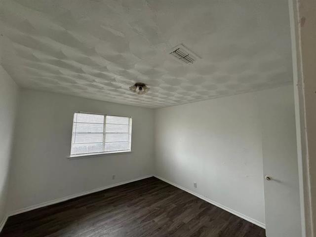 Building Photo - 1025 G Ave
