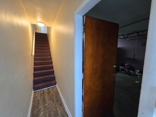 Foto del edificio - 325 N Perry St