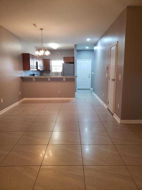 Foto del edificio - 301 Paddington Ct