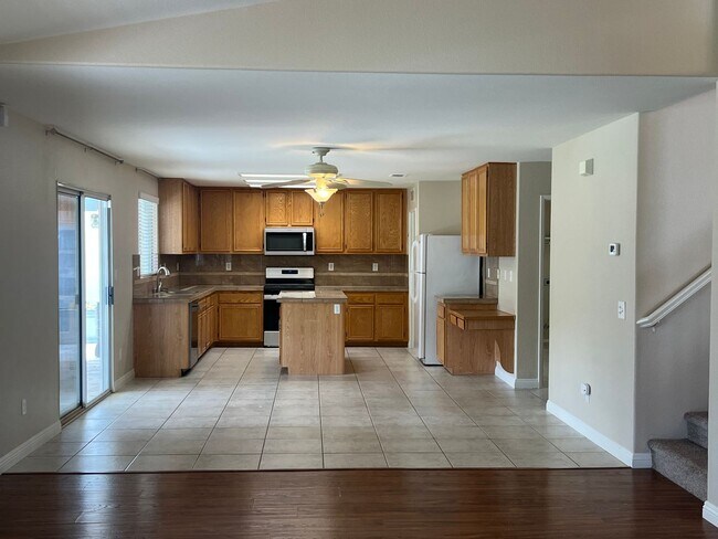 Foto del edificio - Murrieta 4 Bedroom