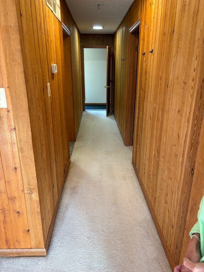 14016 Harrisville Rd Unit Garage Apartment, Mount Airy, MD 21771