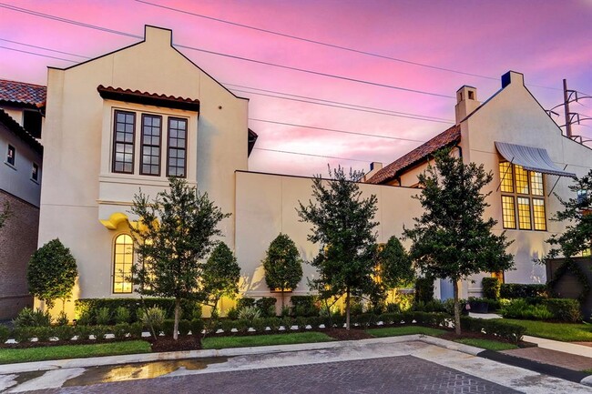 Foto del edificio - 1104 Mosaico Ln