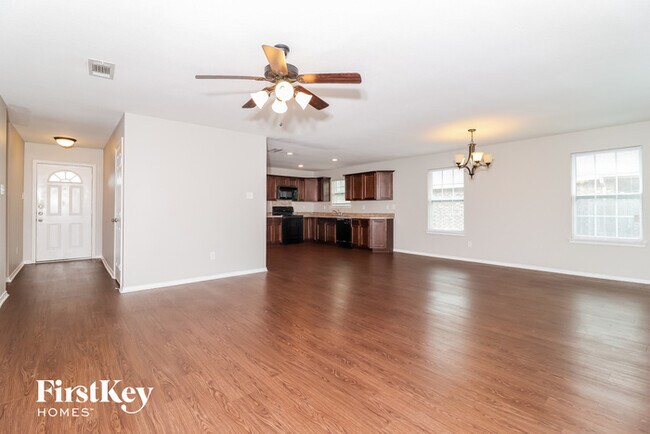 Building Photo - 15622 Gatsby Ln