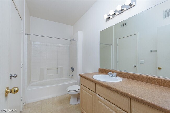Foto del edificio - 8250 N Grand Canyon Dr
