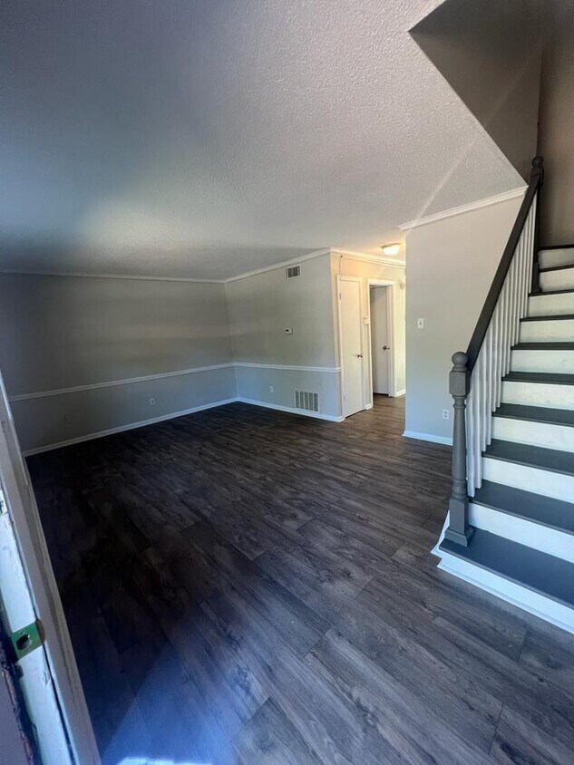 1313 Wamsley Way Unit 1313, Stone Mountain, GA 30083 Condo for Rent