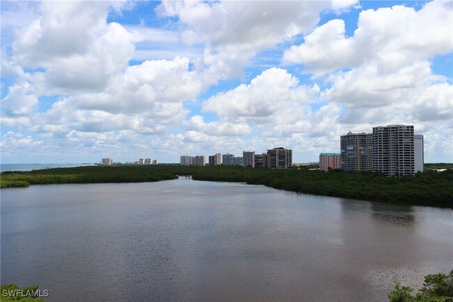 Foto del edificio - 60 Seagate Dr