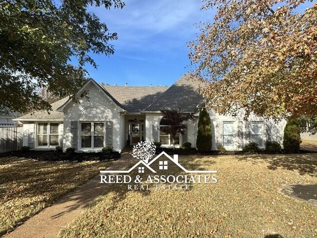 4 bedrooms plus pool in Collierville! - 4 bedrooms plus pool in Collierville! House