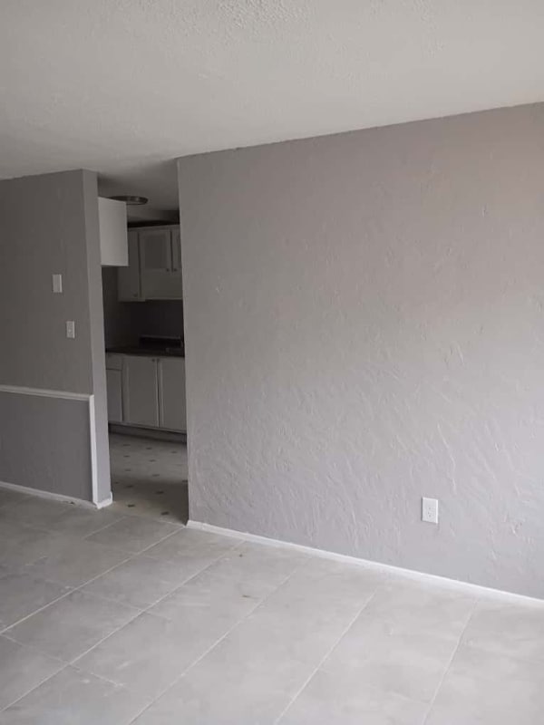 Photo - 13444 Euclid Ave Apartment