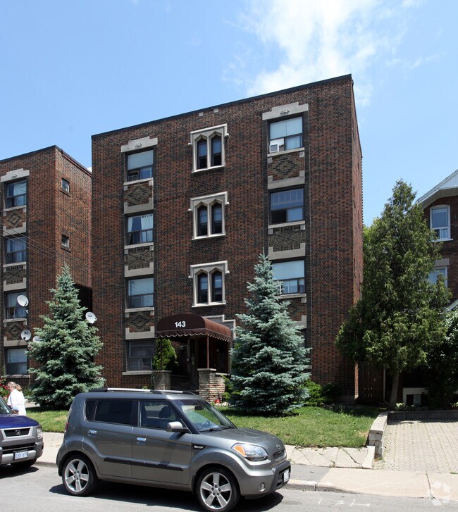 Building Photo - 143 Arlington Ave