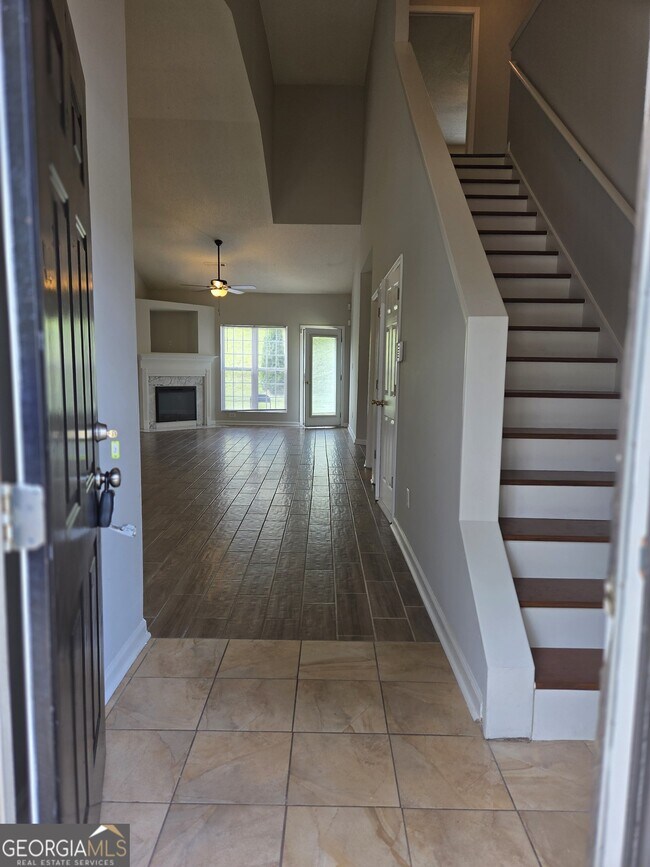 Foto del edificio - 3821 Brookwood Blvd