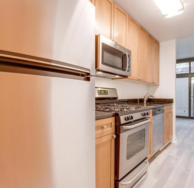 Photo - 2120 Vermont Ave NW Apartment