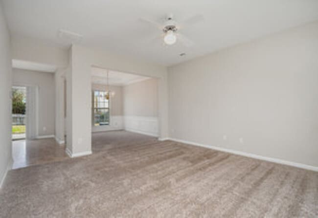 Building Photo - 1231 Joannas Ct