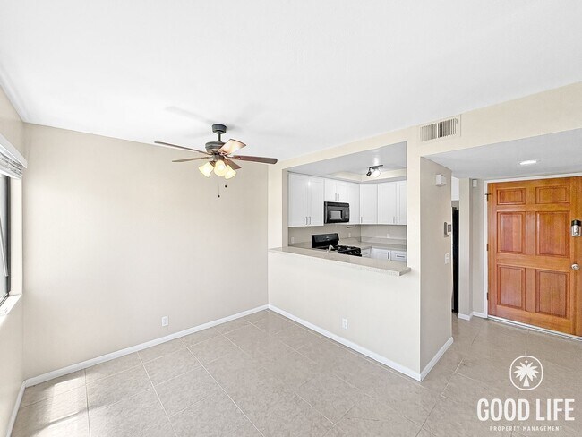 Building Photo - Cozy 1BD/1BA Condo in Spring Valley with Reserved Parking, Private Patio & W/D