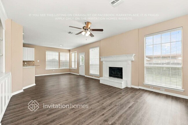 Foto del edificio - 4634 Lincolnshire Dr