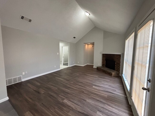 Building Photo - 5803 Pecan Trce