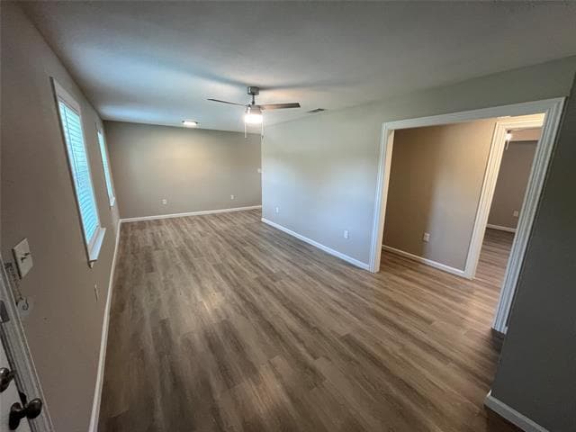 Building Photo - 936 Pindar Ave