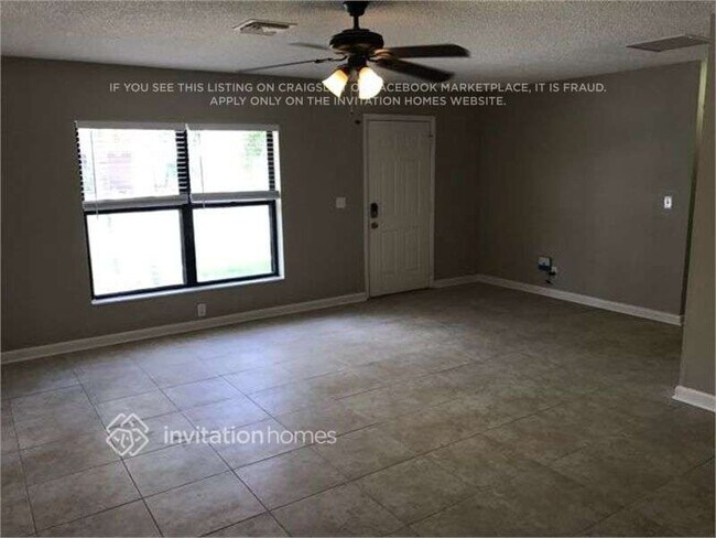 Foto del edificio - 5994 Ithaca Cir W