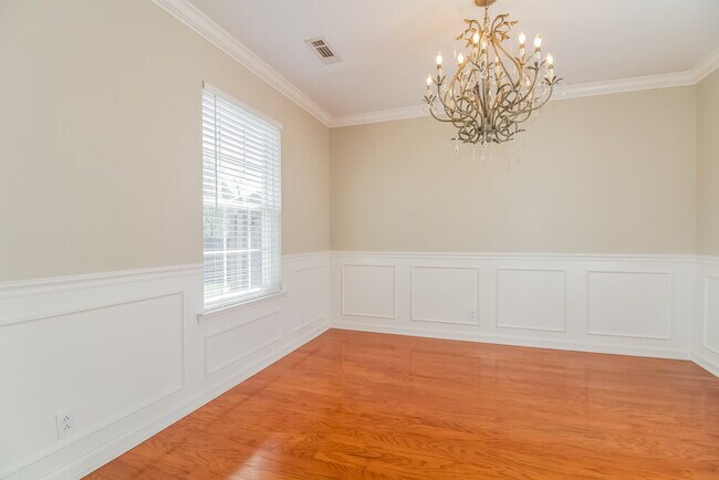 Foto del edificio - 1511 Antebellum Dr