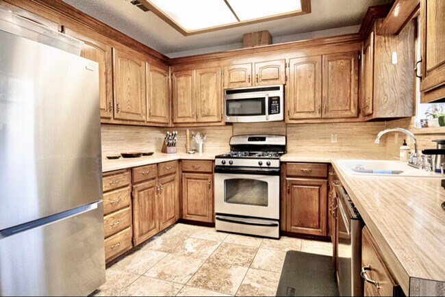 Foto del edificio - 7508 Aspen Wood Cir