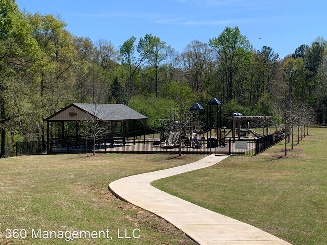 Foto del edificio - 3 br, 2 bath House - 722 Berry Lane